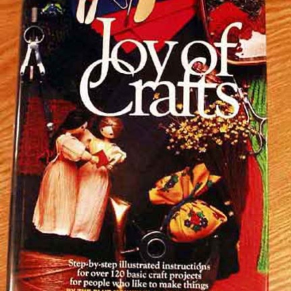 JOY OF CRAFTS: STEP-BY-STEP INSTRUCTIONS FOR OVER 120 BASIC PROJECTS FOR THOSE - Picture 1 of 1